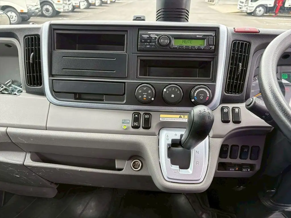 三菱 キャンター 小型 クレーン付 4段 ラジコンの中古トラック画像14