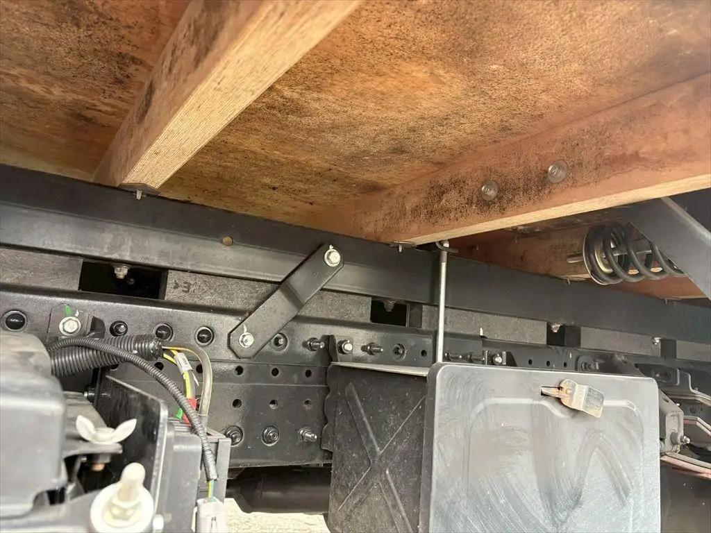 三菱 キャンター 小型 クレーン付 4段 ラジコンの中古トラック画像像17