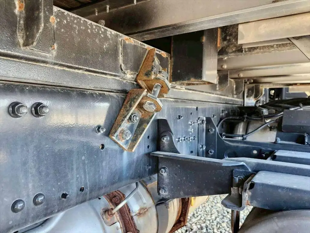 三菱 ファイター 中型/増トン 平ボディ アルミブロック ベッドの中古トラック画像19