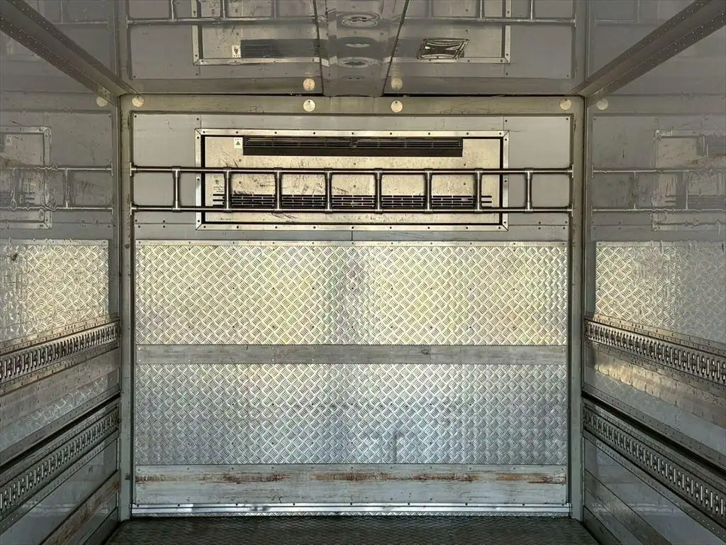 日野 レンジャー 中型/増トン 冷凍冷蔵 冷凍ウイング 低温の中古トラック画像6