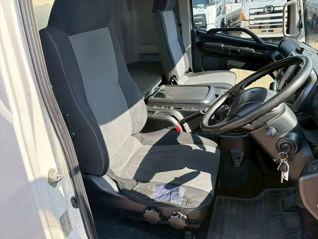 日野 レンジャー 中型/増トン 冷凍冷蔵 冷凍ウイング 低温の中古トラック画像12