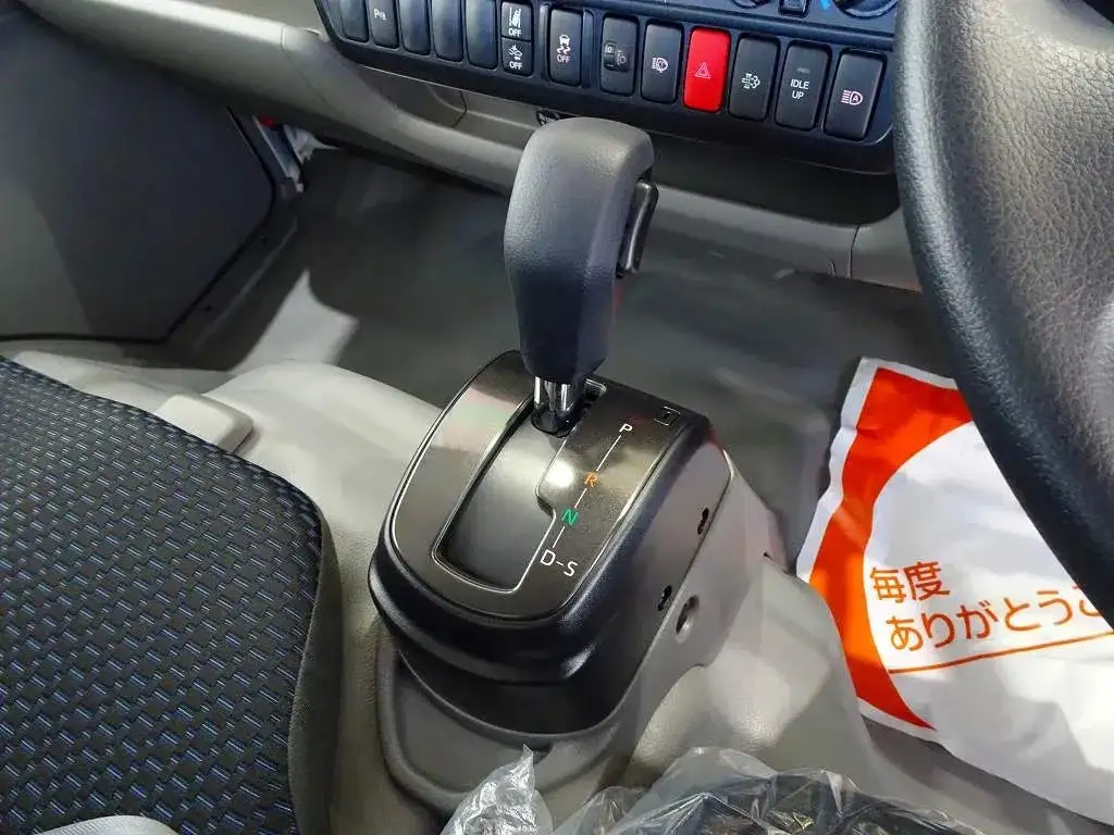 トヨタ ダイナ 小型 平ボディ パワーゲート 2DG-GDY281の中古トラック画像15