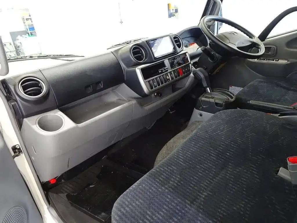 トヨタ トヨエース 小型 アルミバン パワーゲート サイドドアの中古トラック画像10