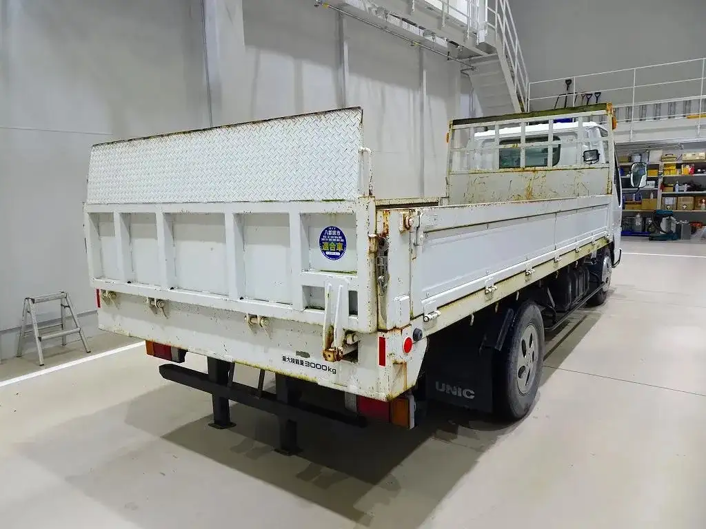 いすゞ エルフ 小型 車両重機運搬 KR-NKR81LV H15の中古トラック画像2