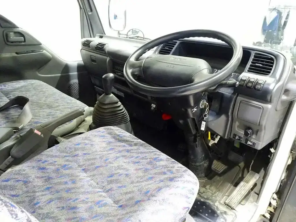 いすゞ エルフ 小型 車両重機運搬 KR-NKR81LV H15の中古トラック画像9