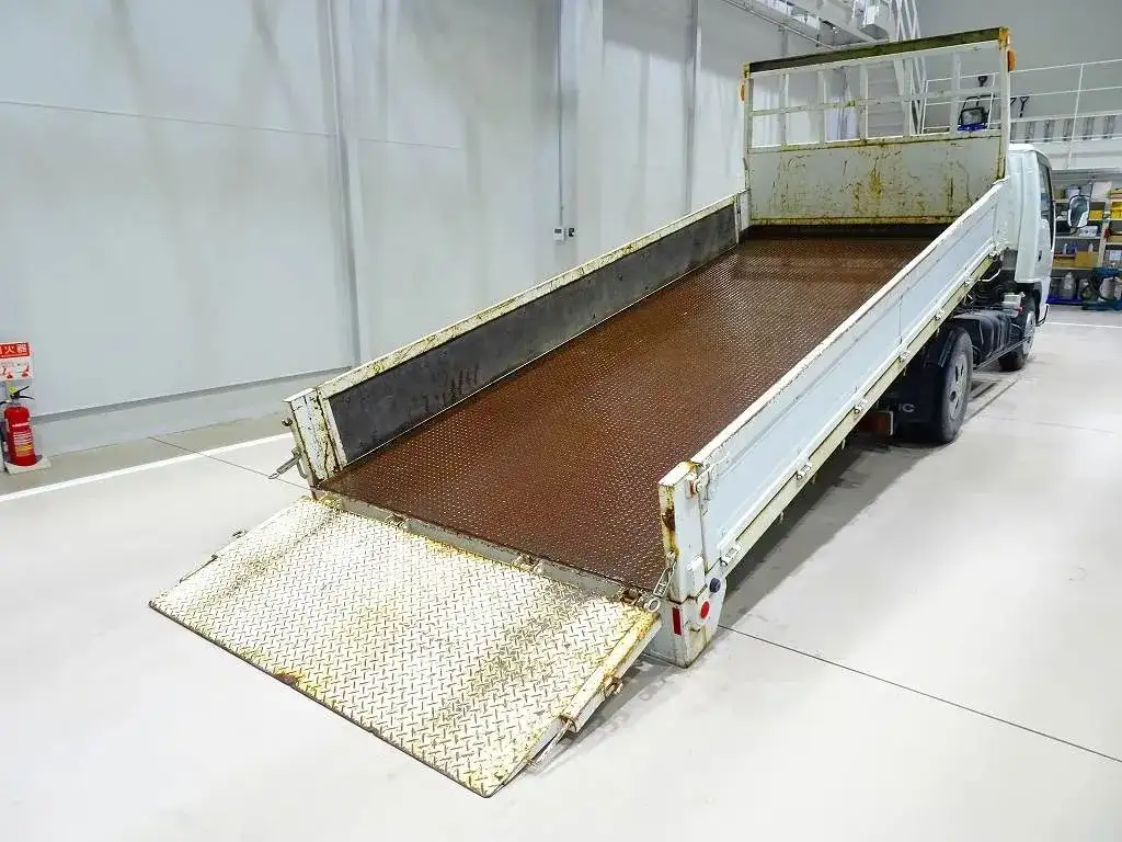 いすゞ エルフ 小型 車両重機運搬 KR-NKR81LV H15の中古トラック画像3