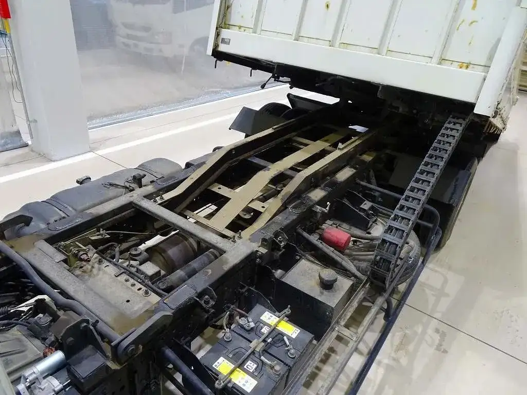 いすゞ エルフ 小型 車両重機運搬 KR-NKR81LV H15の中古トラック画像14