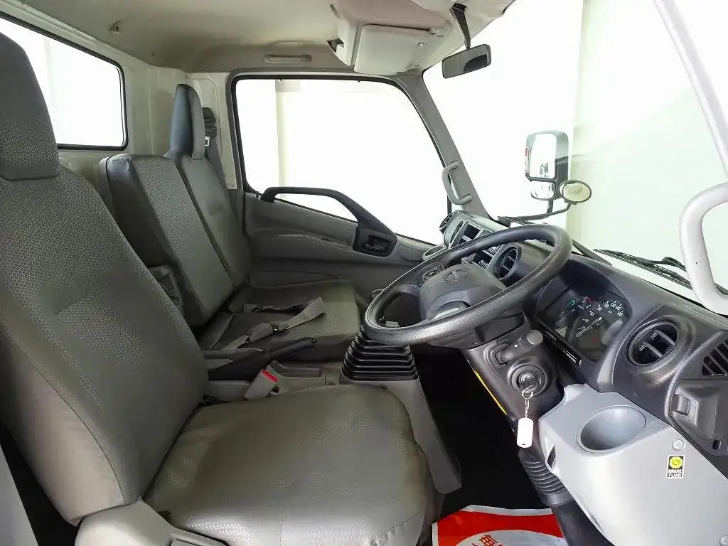 日野 デュトロ 小型 平ボディ 2RG-XZU710M R2の中古トラック画像8