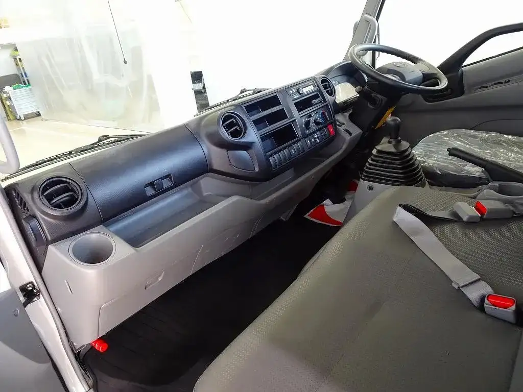 日野 デュトロ 小型 平ボディ 2RG-XZU710M R2の中古トラック画像10