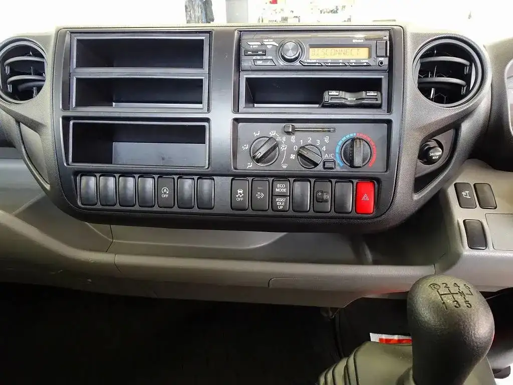 日野 デュトロ 小型 平ボディ 2RG-XZU710M R2の中古トラック画像12