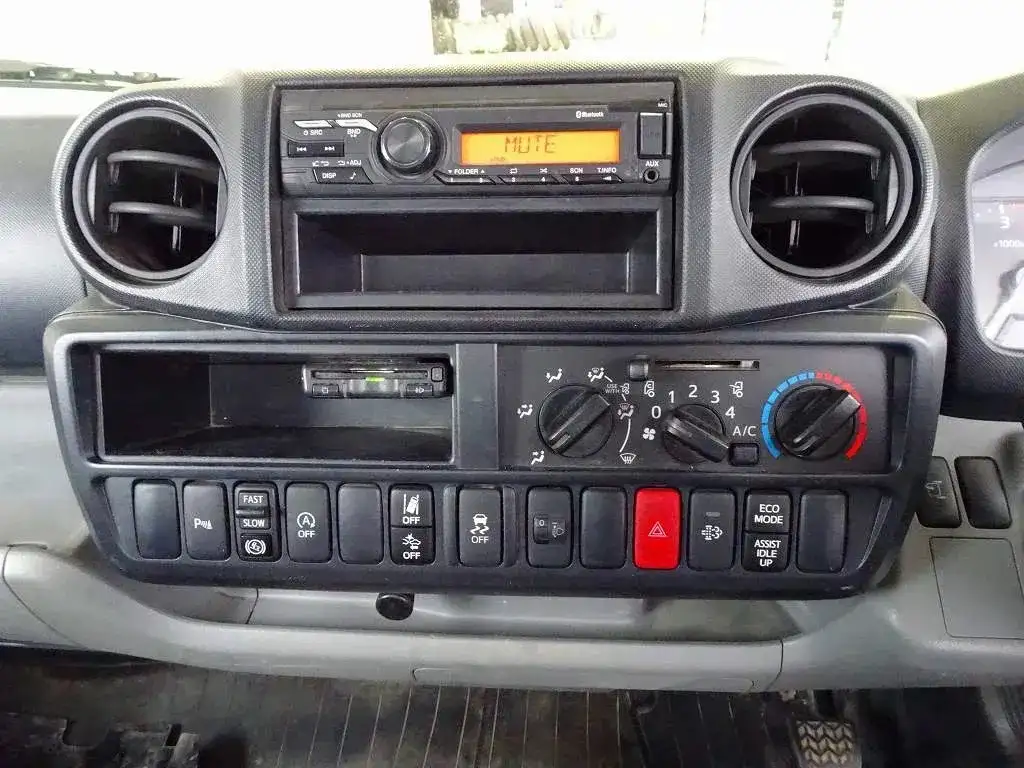 日野 デュトロ 小型 平ボディ 床鉄板 2RG-XZU655Mの中古トラック画像14