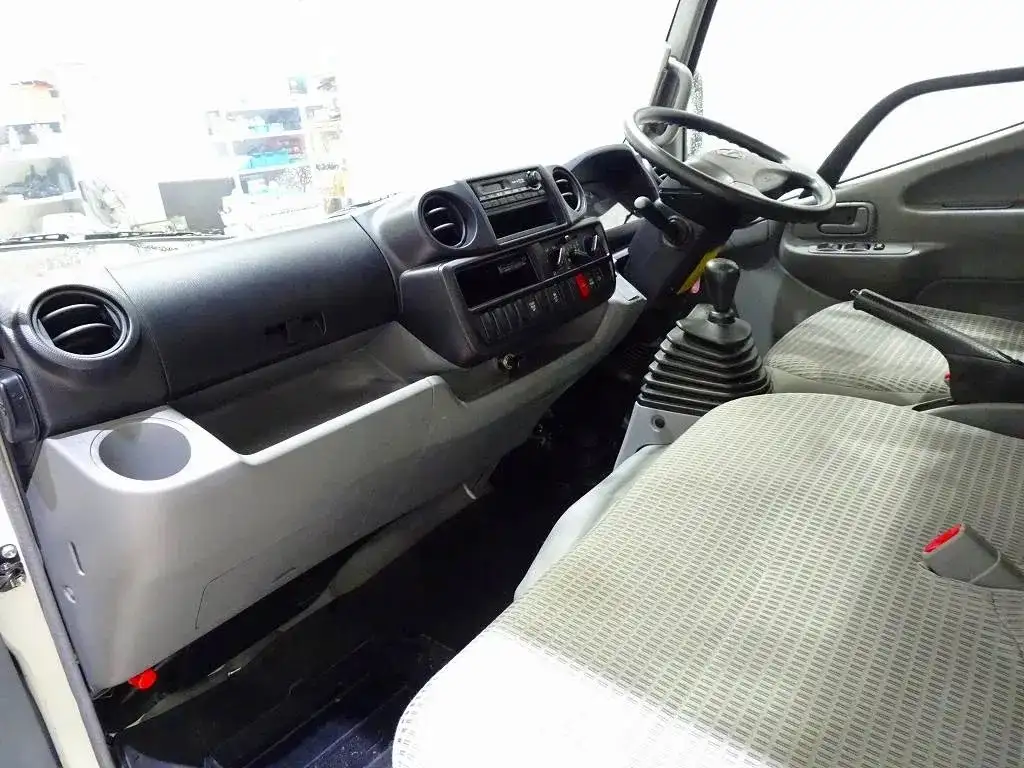 日野 デュトロ 小型 平ボディ TKG-XZC605M H28の中古トラック画像11