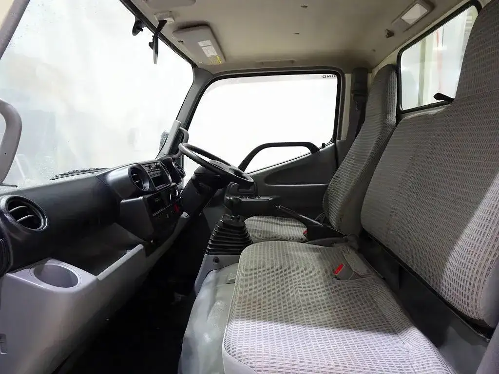 日野 デュトロ 小型 平ボディ TKG-XZC605M H28の中古トラック画像12