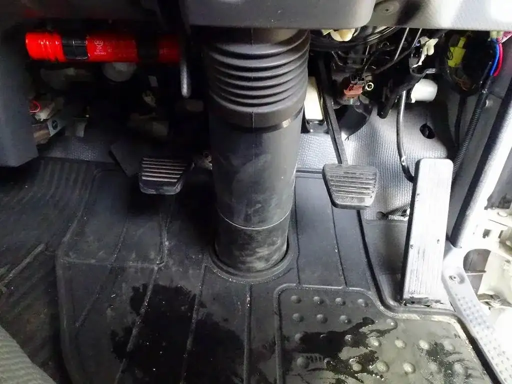 いすゞ エルフ 小型 平ボディ Wキャブ パワーゲートの中古トラック画像14