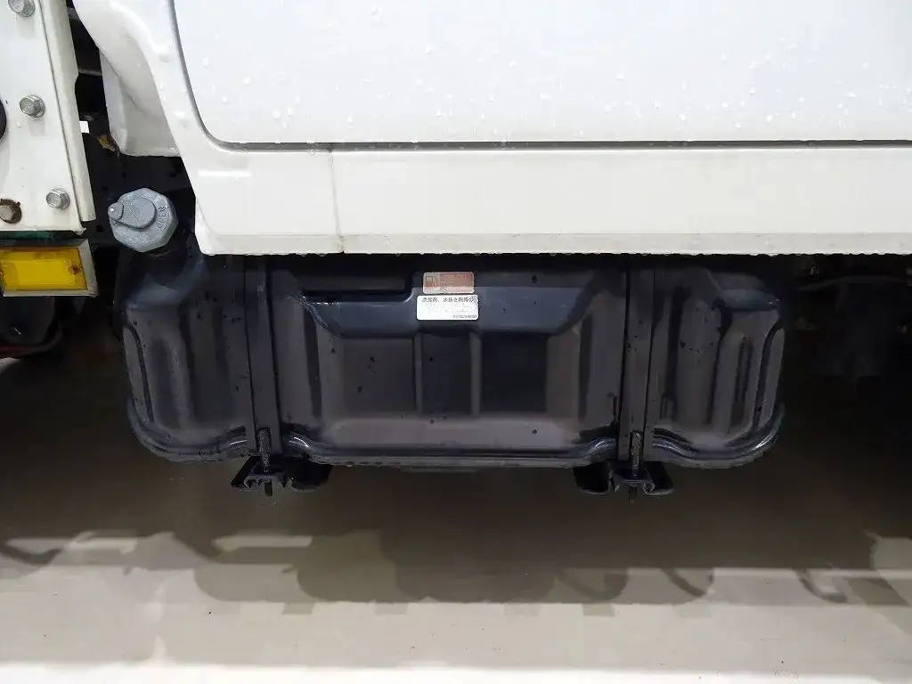 いすゞ エルフ 小型 平ボディ Wキャブ パワーゲートの中古トラック画像像17