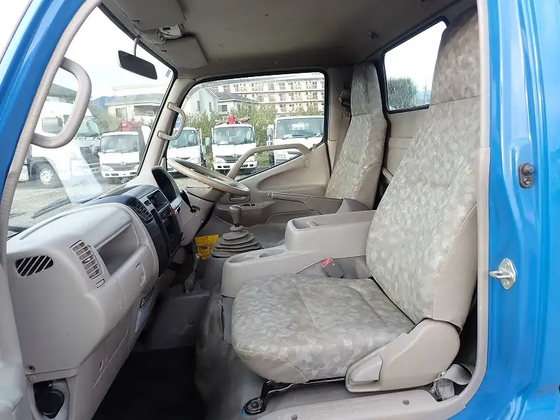 トヨタ ダイナ 小型 ダンプ KK-XZU362D H11の中古トラック画像12