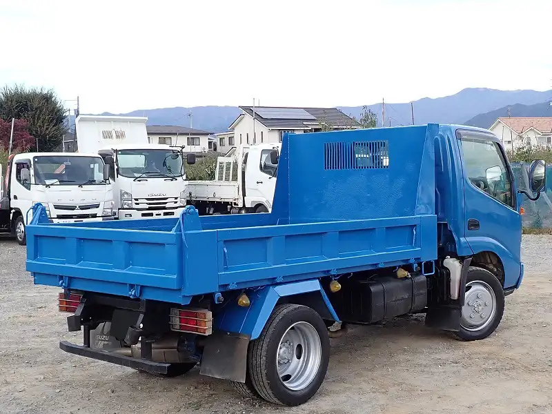 トヨタ ダイナ 小型 ダンプ KK-XZU362D H11の中古トラック画像3
