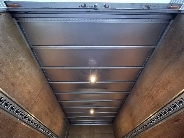 トヨタ ダイナ 小型 アルミバン サイドドア TKG-XZU710の中古トラック画像9