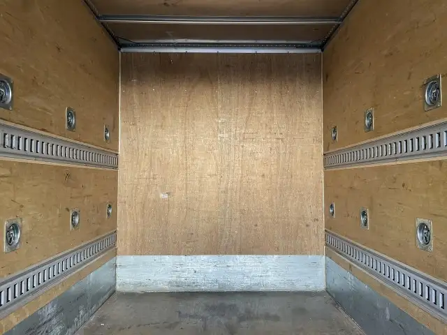 トヨタ ダイナ 小型 アルミバン パワーゲート TPG-XZU605の中古トラック画像4