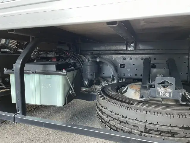 トヨタ ダイナ 小型 アルミバン パワーゲート TPG-XZU605の中古トラック画像像17