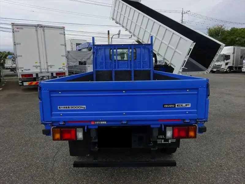いすゞ エルフ 小型 平ボディ TRG-NKR85A H28の中古トラック画像4