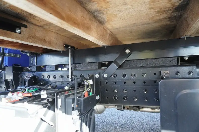 三菱 キャンター 小型 クレーン付 4段 ラジコンの中古トラック画像18