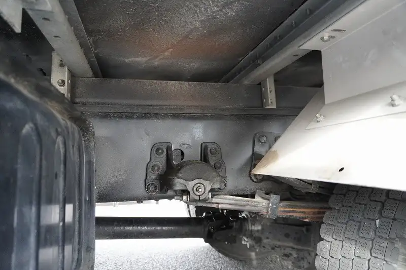 いすゞ フォワード 中型/増トン アルミバン パワーゲート ベッドの中古トラック画像像17