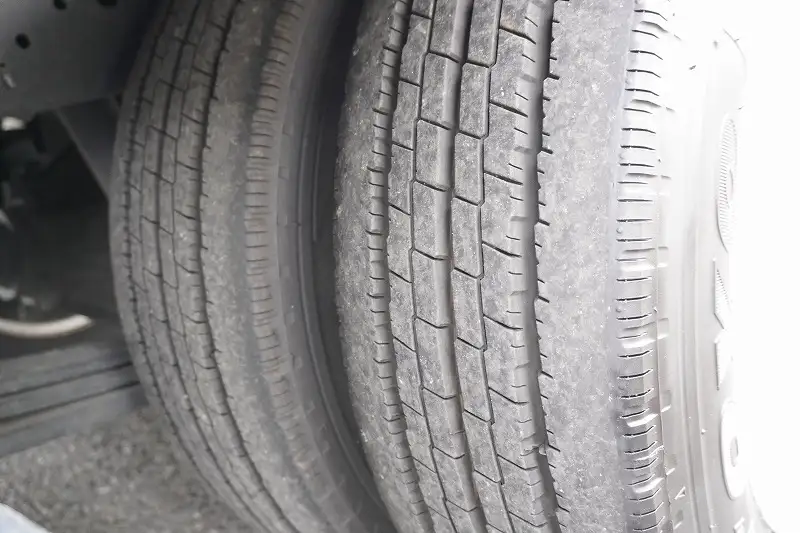 いすゞ エルフ 小型 アルミバン パワーゲート サイドドアの中古トラック画像20