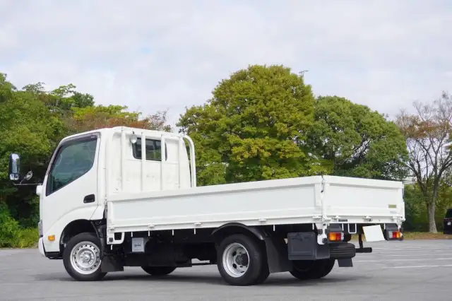 トヨタ ダイナ 小型 平ボディ 3BF-TRY230 R4の中古トラック画像6