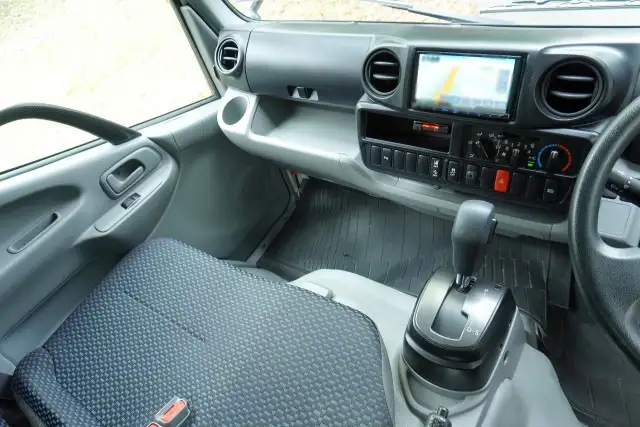 トヨタ ダイナ 小型 平ボディ 3BF-TRY230 R4の中古トラック画像12