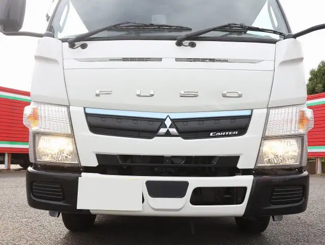 三菱 キャンター 小型 平ボディ Wキャブ パワーゲートの中古トラック画像2