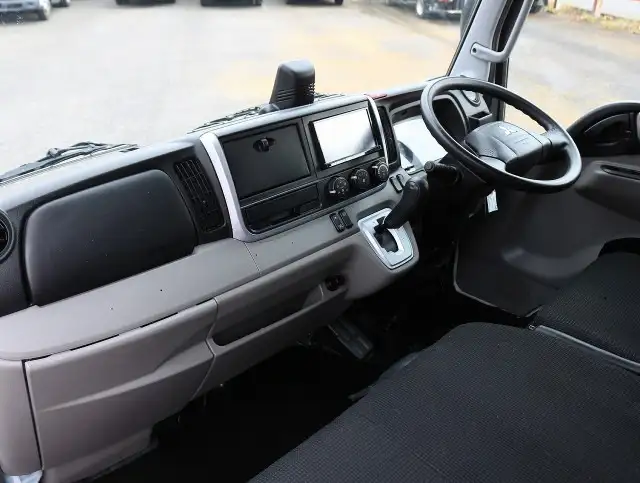 三菱 キャンター 小型 平ボディ Wキャブ パワーゲートの中古トラック画像13