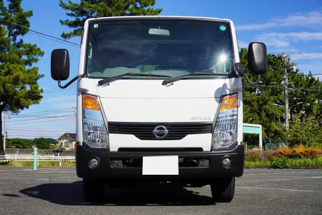 日産 アトラス 小型 平ボディ Wキャブ TKG-SZ5F24の中古トラック画像2