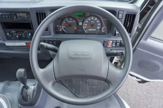 いすゞ エルフ 小型 平ボディ Wキャブ 床鉄板の中古トラック画像16