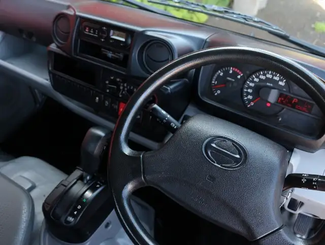 日野 デュトロ 小型 平ボディ TPG-XZU605M H29の中古トラック画像12