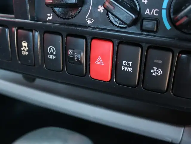 日野 デュトロ 小型 平ボディ TPG-XZU605M H29の中古トラック画像14