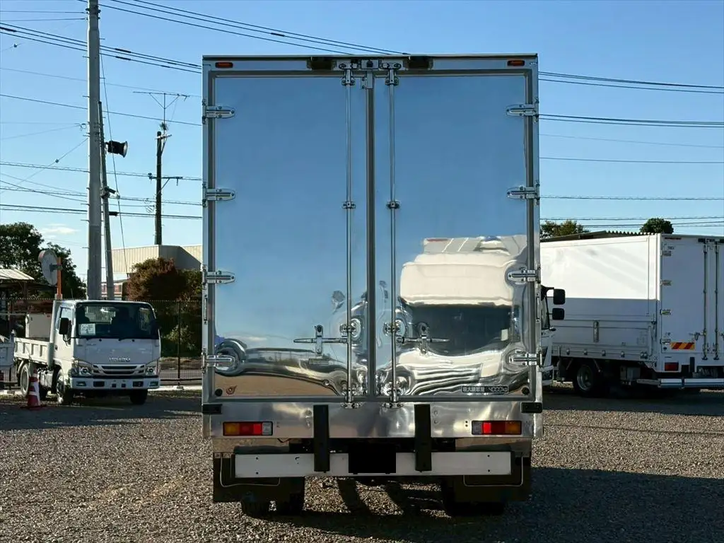 いすゞ エルフ 小型 アルミバン サイドドア 2RG-NPR88YNの中古トラック画像4