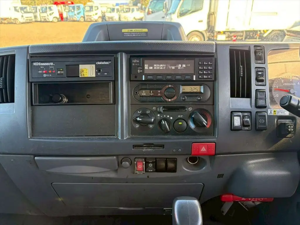 いすゞ エルフ 小型 アルミバン サイドドア 2RG-NPR88YNの中古トラック画像15