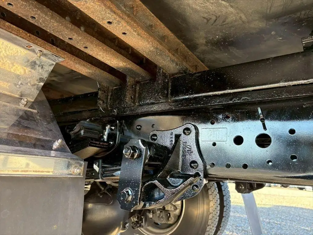 いすゞ エルフ 小型 アルミバン サイドドア 2RG-NPR88YNの中古トラック画像18