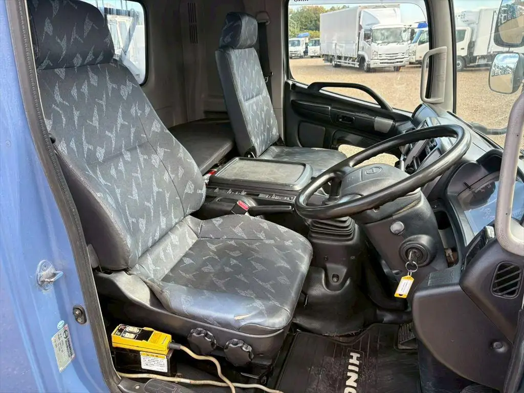 日野 レンジャー 中型/増トン アームロール ツインホイスト ベッドの中古トラック画像14