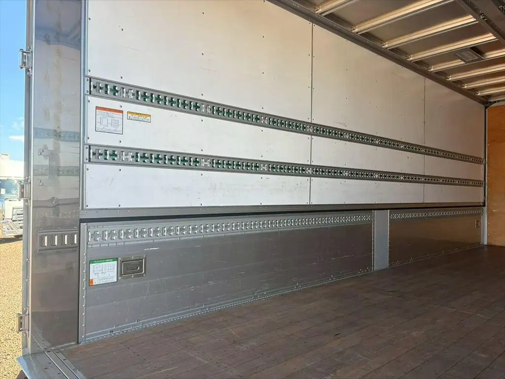 日産UD コンドル 中型/増トン ウイング エアサス ベッドの中古トラック画像9