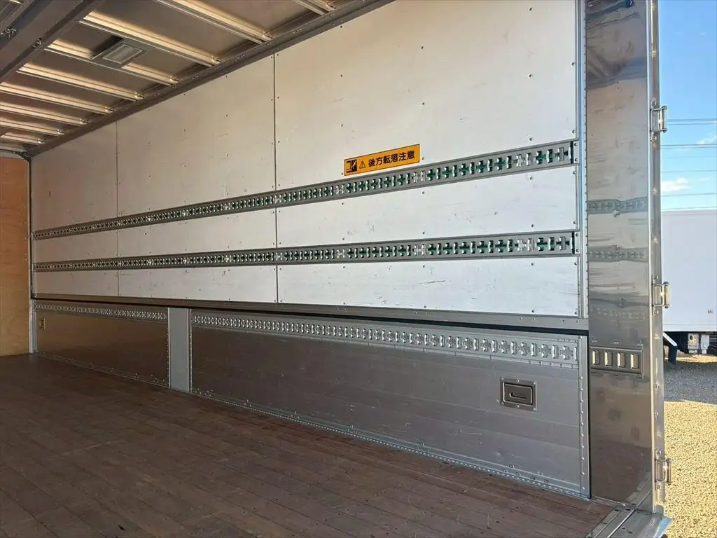 日産UD コンドル 中型/増トン ウイング エアサス ベッドの中古トラック画像10