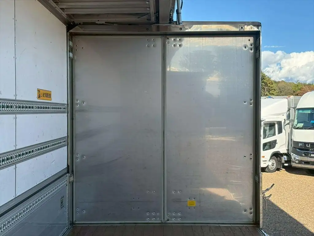 日産UD コンドル 中型/増トン ウイング エアサス ベッドの中古トラック画像11