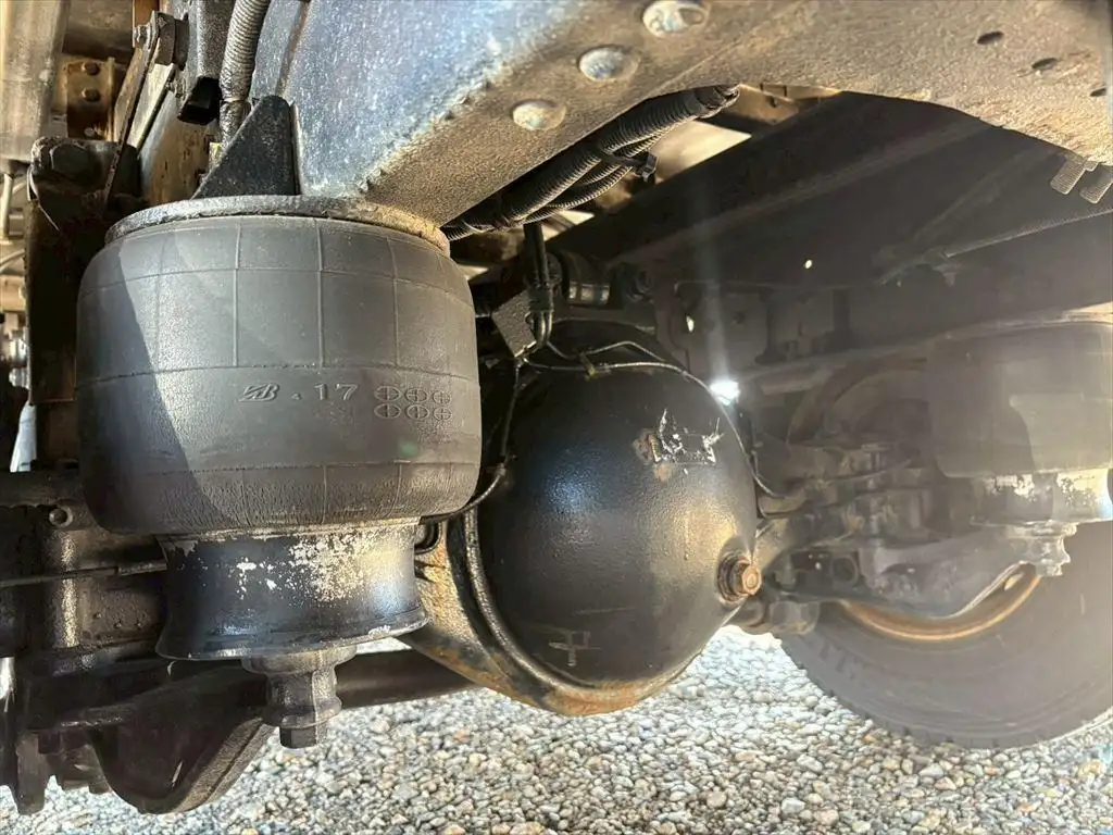 日産UD コンドル 中型/増トン ウイング エアサス ベッドの中古トラック画像像17