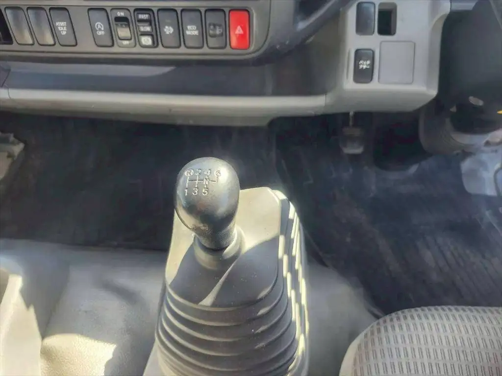 日野 デュトロ 小型 車両重機運搬 3段クレーン ラジコンの中古トラック画像14