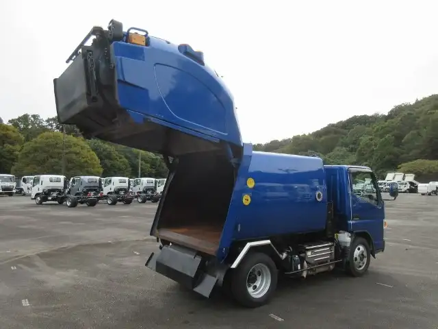 三菱 キャンター 小型 パッカー車 巻き込み式 回転ダンプ式の中古トラック画像5