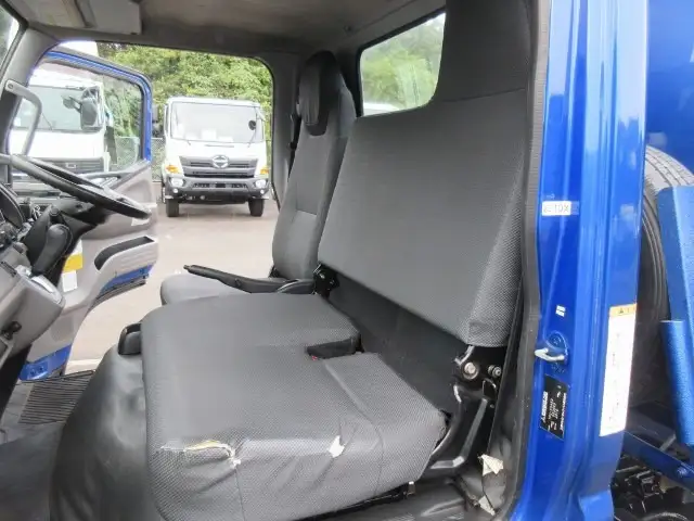 三菱 キャンター 小型 パッカー車 巻き込み式 回転ダンプ式の中古トラック画像11