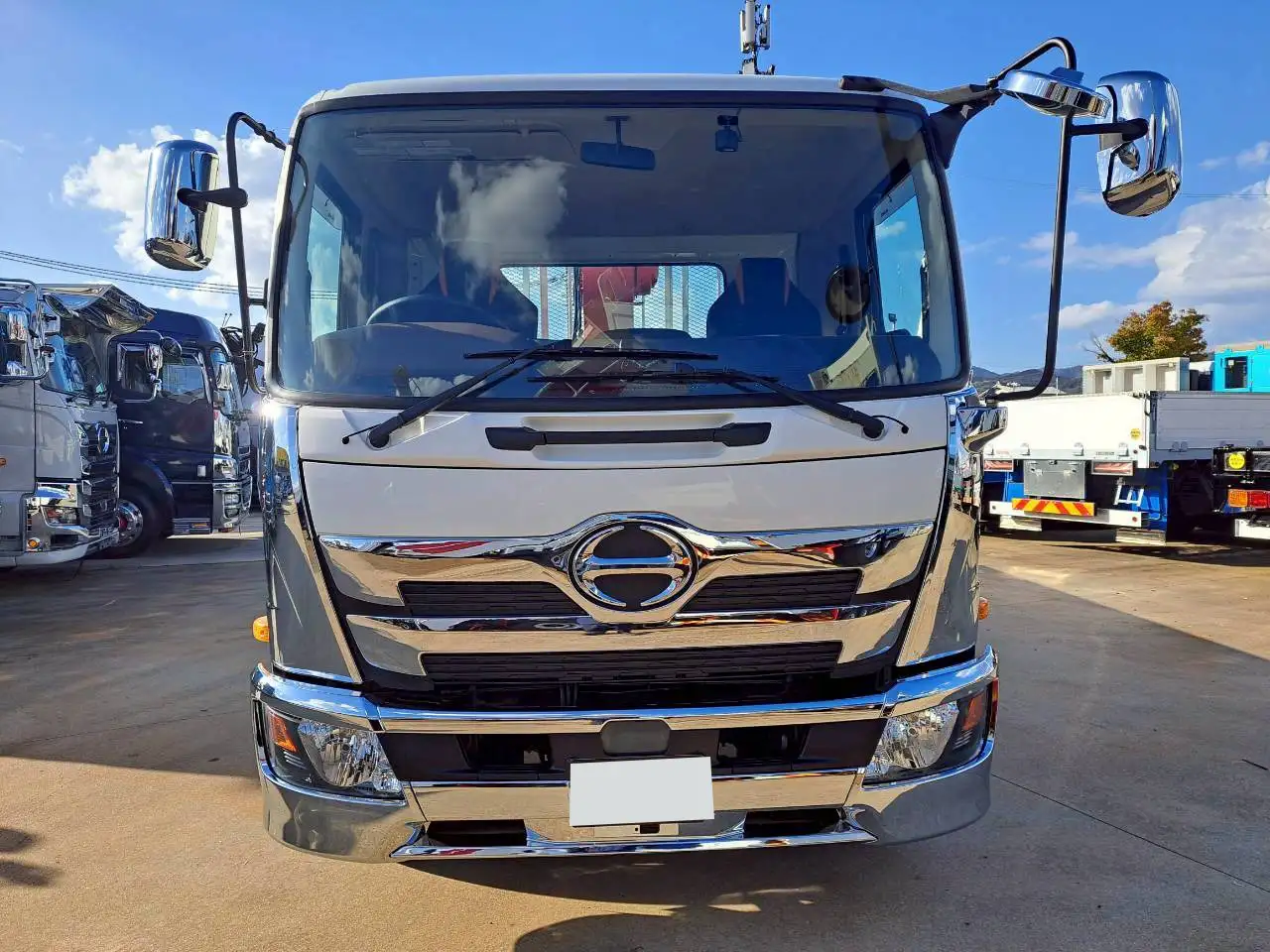 日野 レンジャー 中型/増トン クレーン付 4段 ラジコンの中古トラック画像2