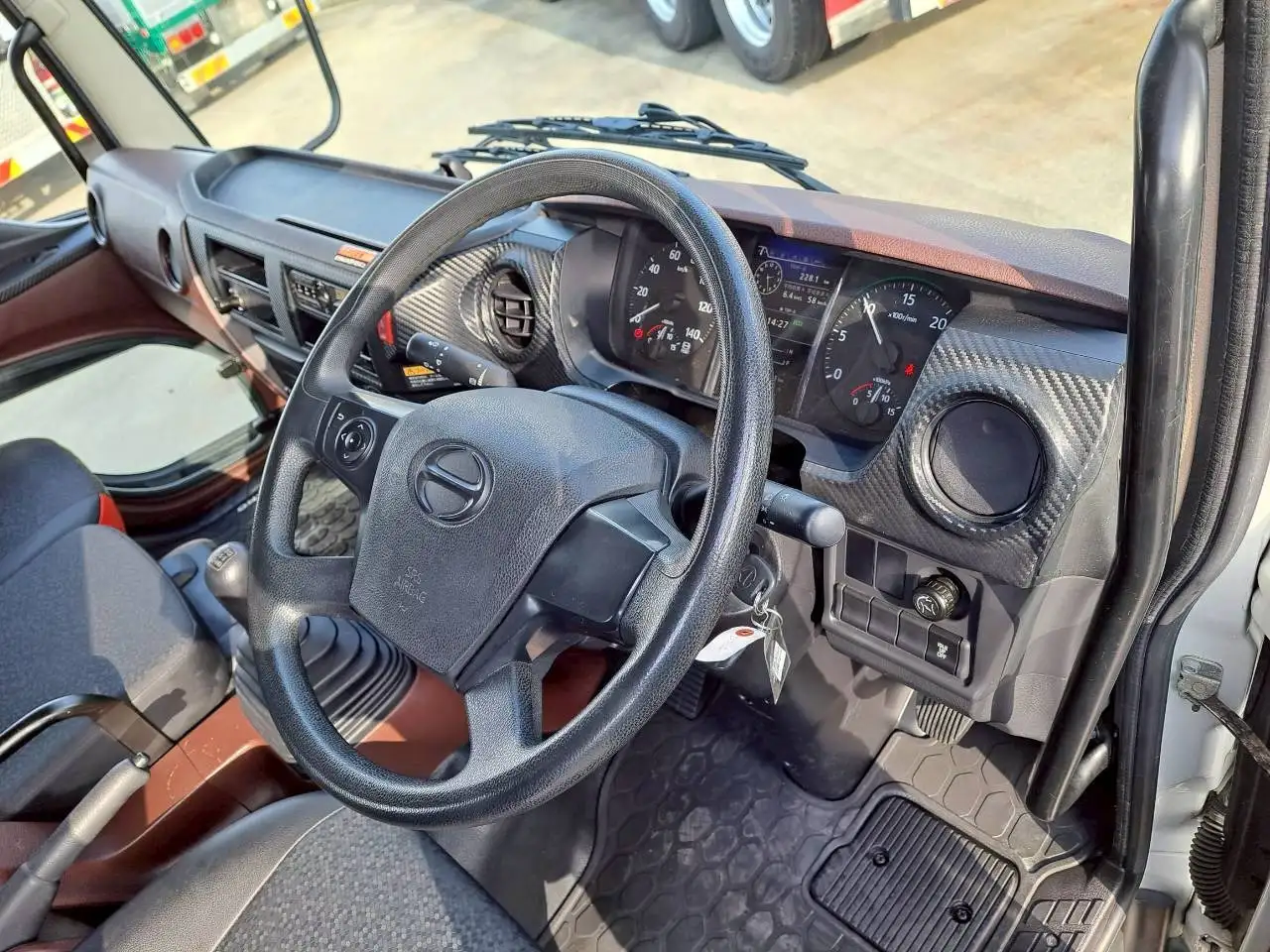 日野 レンジャー 中型/増トン クレーン付 4段 ラジコンの中古トラック画像15