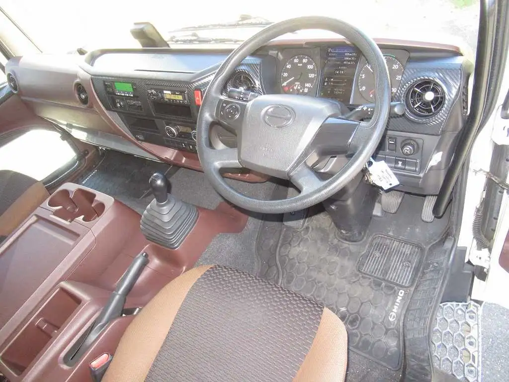 日野 レンジャー 中型/増トン 冷凍冷蔵 低温 パワーゲートの中古トラック画像13